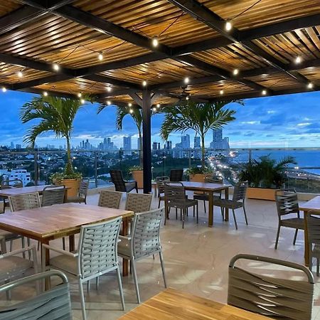 Готель Wyndham Garden Cartagena Екстер'єр фото