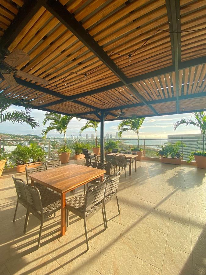 Готель Wyndham Garden Cartagena Екстер'єр фото