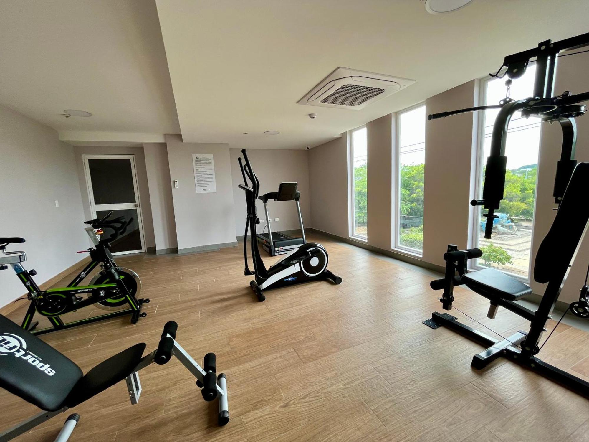 Готель Wyndham Garden Cartagena Екстер'єр фото