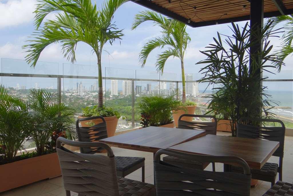 Готель Wyndham Garden Cartagena Зручності фото